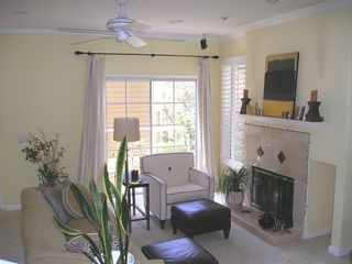 Photo 2: HILLCREST Condo for sale : 1 bedrooms : 4204 3rd Ave #5 in San Diego