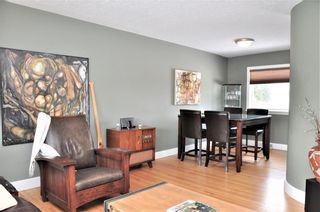 Photo 4: 15 WESTVIEW Drive SW in Calgary: Westgate House for sale : MLS®# C4173447
