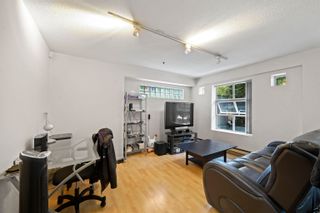 Photo 2: 101 966 W 14TH Avenue in Vancouver: Fairview VW Condo for sale in "WINDSOR GARDENS" (Vancouver West)  : MLS®# R2641868
