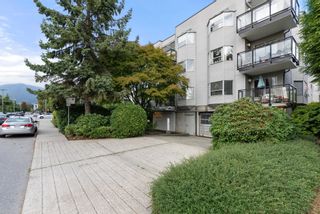 Photo 22: 107 1550 CHESTERFIELD Avenue in North Vancouver: Central Lonsdale Condo for sale in "Chester's" : MLS®# R2814868