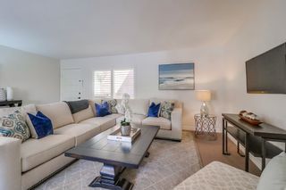 Photo 4: HILLCREST Condo for sale : 2 bedrooms : 1030 Robinson Ave #203 in San Diego