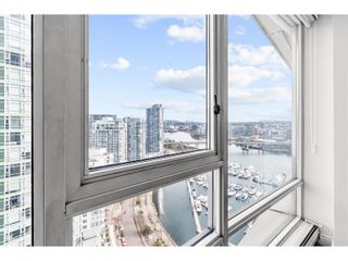 Photo 14: 2803 1201 MARINASIDE Crescent in Vancouver: Yaletown Condo for sale in "Peninsula" (Vancouver West)  : MLS®# R2752202