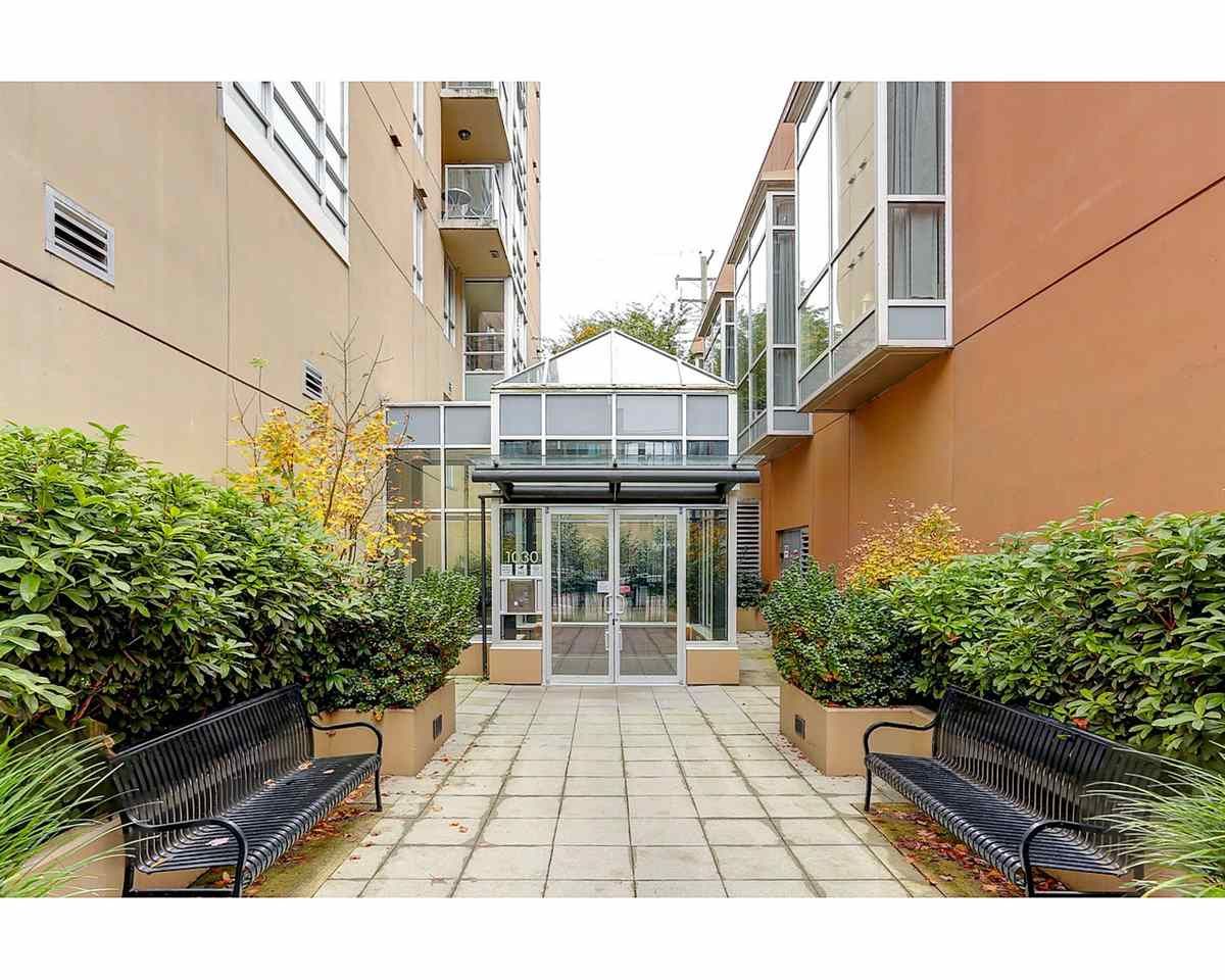 Main Photo: 408 1030 W BROADWAY in Vancouver: Fairview VW Condo for sale (Vancouver West)  : MLS®# R2119107