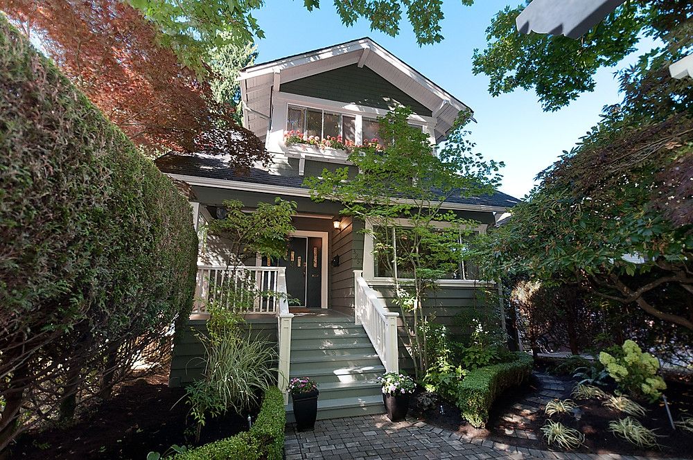 Main Photo: 3253 W 39TH Avenue in Vancouver: Kerrisdale House for sale (Vancouver West)  : MLS®# V969313