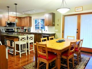 Photo 3: 43592 DEER RUN Road: Lindell Beach House for sale in "THE COTTAGES AT CULTUS LAKE" (Cultus Lake)  : MLS®# R2132831