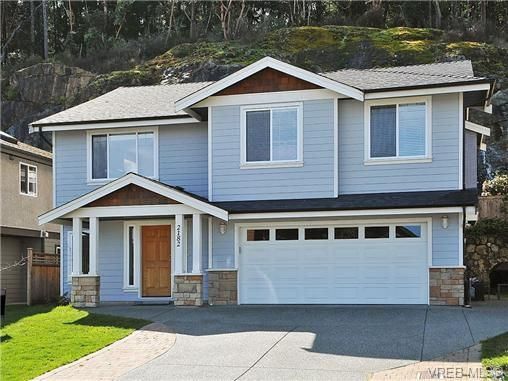 Main Photo: 2182 Longspur Dr in VICTORIA: La Bear Mountain House for sale (Langford)  : MLS®# 719568