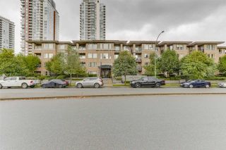 Photo 3: 308-3105 Lincoln Avenue in Coquitlam: New Horizons Condo for sale : MLS®# R2511576