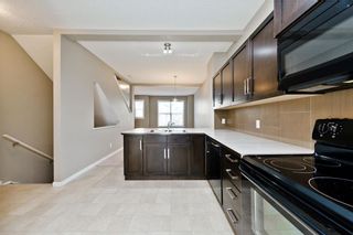 Photo 3: 172 NEW BRIGHTON PT SE in Calgary: New Brighton House for sale : MLS®# C4142859