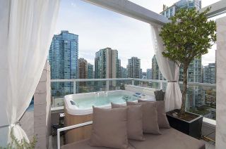 Photo 16: 1207 822 SEYMOUR Street in Vancouver: Downtown VW Condo for sale in "L'aria" (Vancouver West)  : MLS®# R2215958