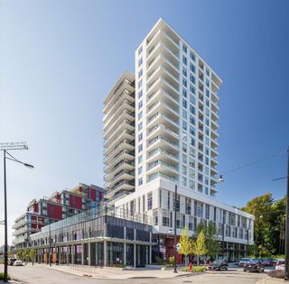 Main Photo: 1703 8533 RIVER DISTRICT Crossing in Vancouver: South Marine Condo for sale in "QUARTET ENCORE" (Vancouver East)  : MLS®# R2570949