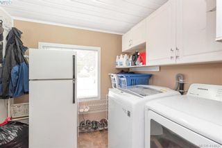 Photo 15: 9 1536 Middle Rd in VICTORIA: VR Glentana Manufactured Home for sale (View Royal)  : MLS®# 822417