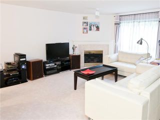 Photo 4: 328 5695 CHAFFEY Avenue in Burnaby: Central Park BS Condo for sale in "DURHAM PLACE" (Burnaby South)  : MLS®# V909107