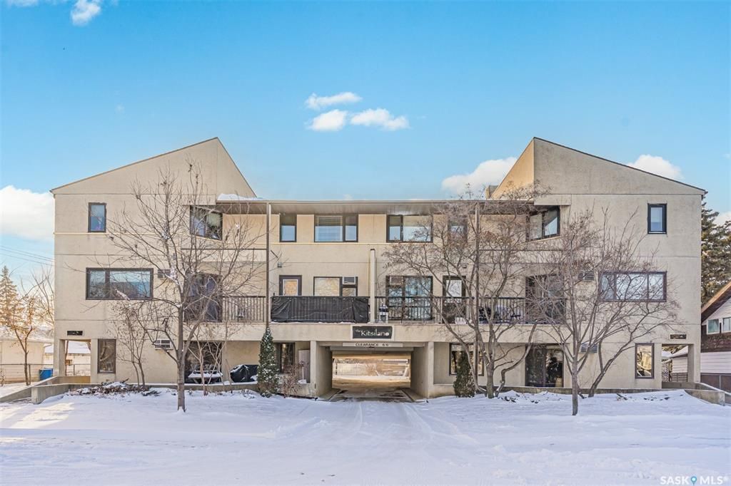 Main Photo: 14 103 Powe Street in Saskatoon: Sutherland Residential for sale : MLS®# SK955993