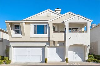 Photo 2: SCRIPPS RANCH Townhouse for sale : 2 bedrooms : 11821 Spruce Run Drive #B in San Diego