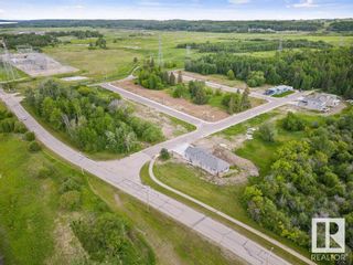Photo 4: 5105 55 Street: Rural Parkland County House for sale : MLS®# E4302245