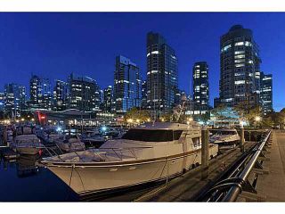 Main Photo: 408 560 CARDERO Street in Vancouver: Coal Harbour Condo for sale in "Cardero" (Vancouver West)  : MLS®# R2889365