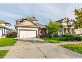 Photo 1: 6218 166A Street in Surrey: Cloverdale BC House for sale in "Clover Ridge Estates" (Cloverdale)  : MLS®# R2316514