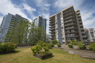 Photo 24: 105 150 E 15TH Street in North Vancouver: Central Lonsdale Condo for sale in "Lions Gate Plaza" : MLS®# R2704878