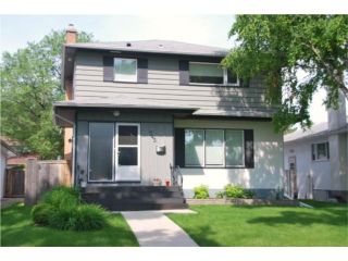 Photo 1: 745 NIAGARA Street in WINNIPEG: River Heights / Tuxedo / Linden Woods Residential for sale (South Winnipeg)  : MLS®# 1012243