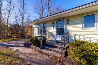 Photo 3: 945 Main Street in Kingston: Kings County Residential for sale (Annapolis Valley)  : MLS®# 202225898