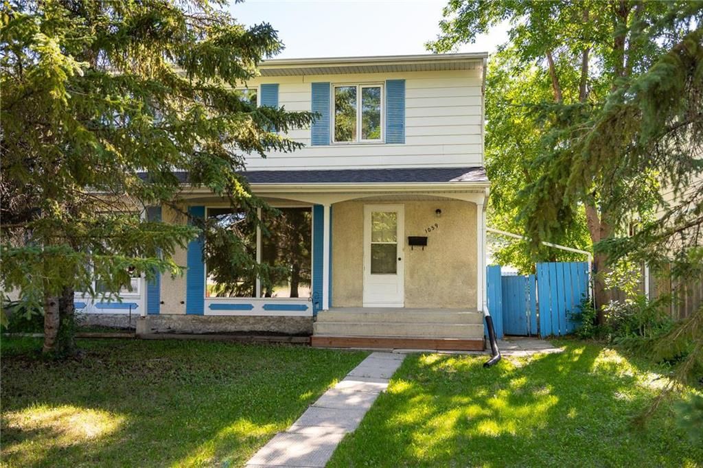 Main Photo: Crestview in Winnipeg: Crestview Residential for sale (5H)  : MLS®# 202115211