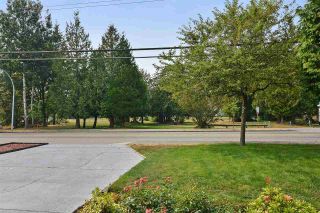 Photo 3: 1892 154 Street in Surrey: King George Corridor House for sale (South Surrey White Rock)  : MLS®# R2202078
