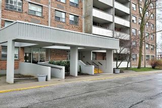 Photo 8: 801 20 William Roe Boulevard in Newmarket: Central Newmarket Condo for sale : MLS®# N4751984