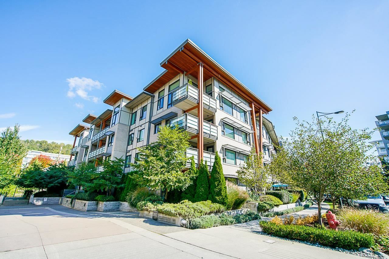 Photo 1: Photos: 307 3163 RIVERWALK Avenue in Vancouver: South Marine Condo for sale in "NEW WATER" (Vancouver East)  : MLS®# R2619096