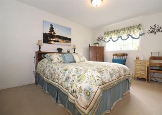 Photo 12: 1451 CHESTNUT Street: Telkwa House for sale (Smithers And Area (Zone 54))  : MLS®# R2399954