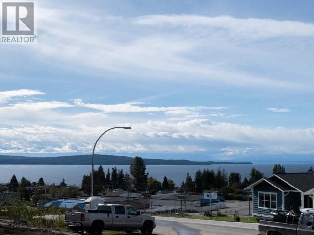 Main Photo: Lot I QUEBEC AVE in Powell River: House for sale : MLS®# 17755
