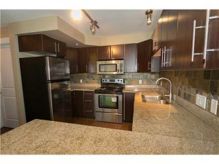 Photo 5: 8 7428 14TH Avenue in Burnaby: Edmonds BE Condo for sale in "KINGSGATE GARDENS" (Burnaby East)  : MLS®# V1093603