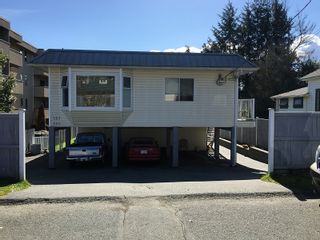 Photo 1: 559 Rosehill Street in Nanaimo: House for rent
