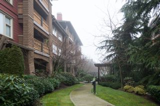 Photo 1: 110 675 PARK Crescent in New Westminster: GlenBrooke North Condo for sale in "THE WINCHESTER" : MLS®# V1059344