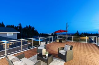 Photo 19: 4231 CHELSEA Crescent in North Vancouver: Forest Hills NV House for sale : MLS®# R2722084