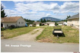 Photo 2: 3121 - 9th Ave SE in Salmon Arm: South Broadview Land Only for sale : MLS®# 10032005