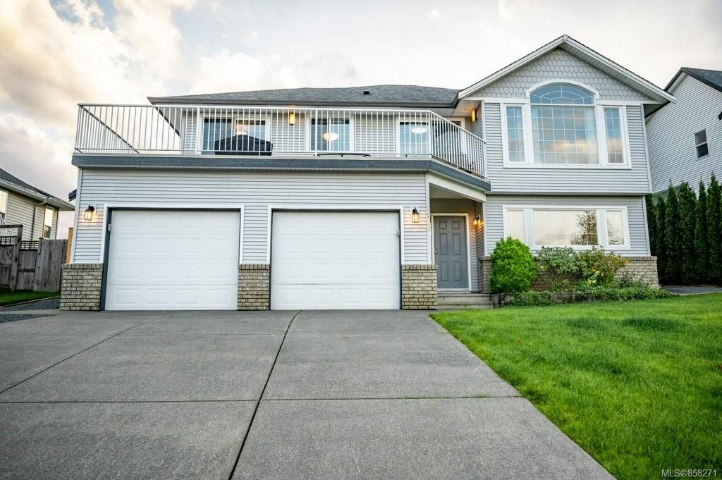 Main Photo: 2180 Joanne Dr in Campbell River: CR Willow Point House for sale : MLS®# 858271