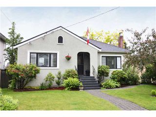 Photo 1: 1528 LONDON Street in New Westminster: West End NW House for sale : MLS®# V837064