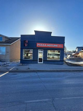 Photo 2: 723 McPhillips Street in Winnipeg: Industrial / Commercial / Investment for sale (4B)  : MLS®# 202307243