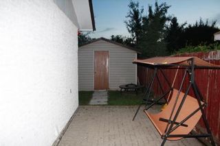 Photo 1: 242 LAKE VILLAGE RD in Winnipeg: Residential for sale (Canada)  : MLS®# 1014787