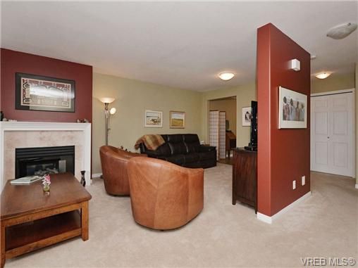 Photo 5: Photos: 72 14 Erskine Lane in VICTORIA: VR Hospital Row/Townhouse for sale (View Royal)  : MLS®# 703903
