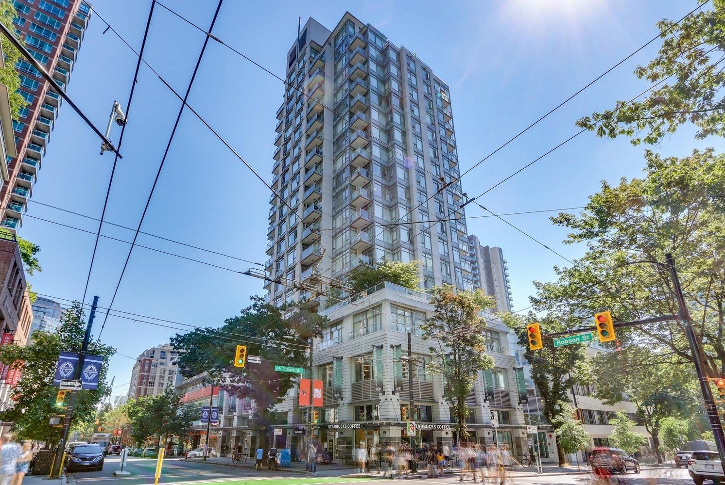 Main Photo: 902 480 ROBSON Street in Vancouver: Downtown VW Condo for sale in "R&R" (Vancouver West)  : MLS®# R2746629