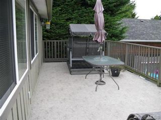 Photo 16: 1737 Kings Rd in VICTORIA: Vi Jubilee House for sale (Victoria)  : MLS®# 713435