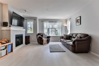 Photo 2: 156 20875 80 Avenue in Langley: Willoughby Heights Townhouse for sale in "Pepperwood" : MLS®# R2493319
