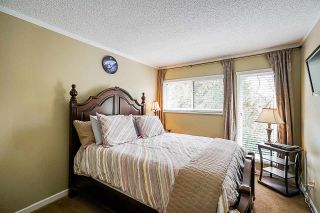 Photo 15: 4278 BIRCHWOOD Crescent in Burnaby: Greentree Village Townhouse for sale (Burnaby South)  : MLS®# R2355647