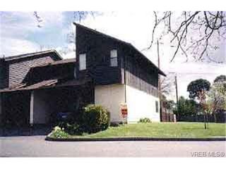 Main Photo: 1106 Kiwi Rd in VICTORIA: La Langford Lake Row/Townhouse for sale (Langford)  : MLS®# 150804
