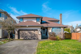 Photo 1: 21375 85 Court in Langley: Walnut Grove House for sale : MLS®# R2874872