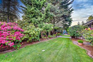 Photo 3: 13270 58 Avenue in Surrey: Panorama Ridge House for sale in "Panorama Ridge" : MLS®# R2883483