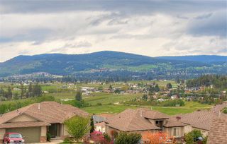 Photo 19: 3077 Stoneridge Drive in West Kelowna: Smith Creek House for sale (Central Okanagan)  : MLS®# 10138371