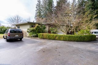 Photo 3: 2535 204 Street in Langley: Brookswood Langley House for sale in "Brookswood/Fernridge" : MLS®# R2836540