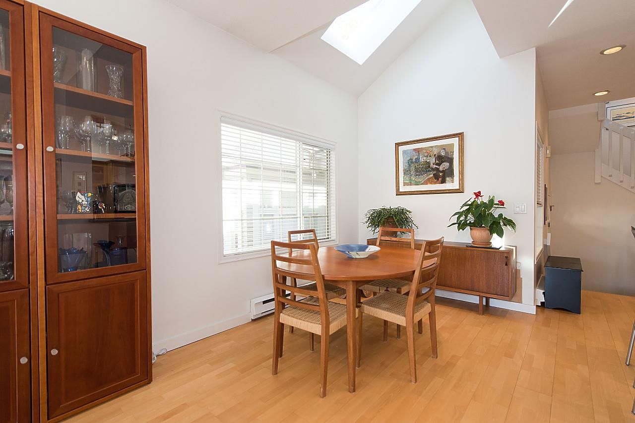 Photo 6: Photos: 1849 W 12TH Avenue in Vancouver: Kitsilano Townhouse for sale (Vancouver West)  : MLS®# R2236443